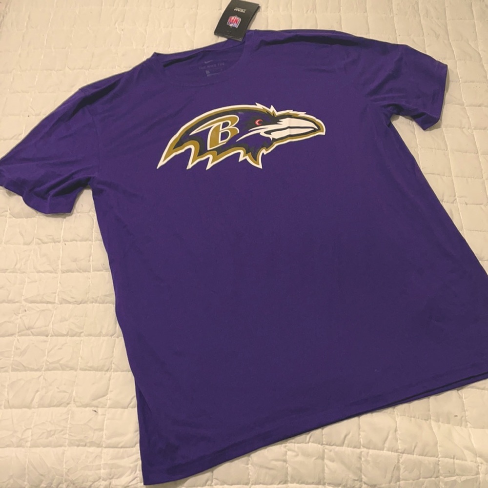Ravens tshirt NWT